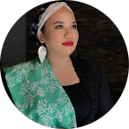 puteh nasrin batik